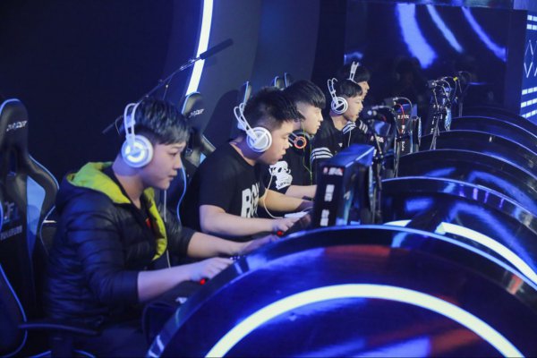 而贾里德 而贾里德